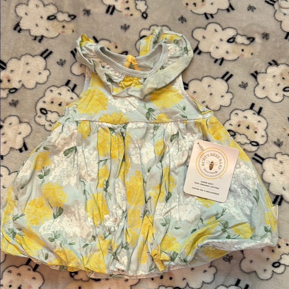 Burt's Bees Baby Yellow and Gray Accessory Set